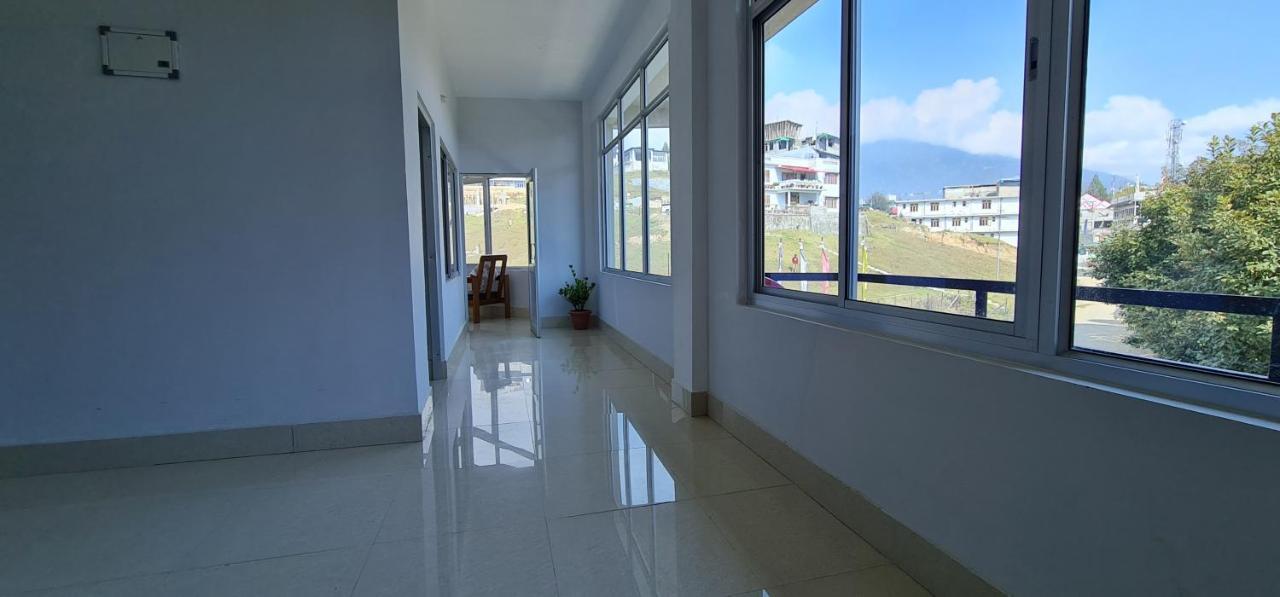 Dewa Elegance Hotel Tawang Luaran gambar